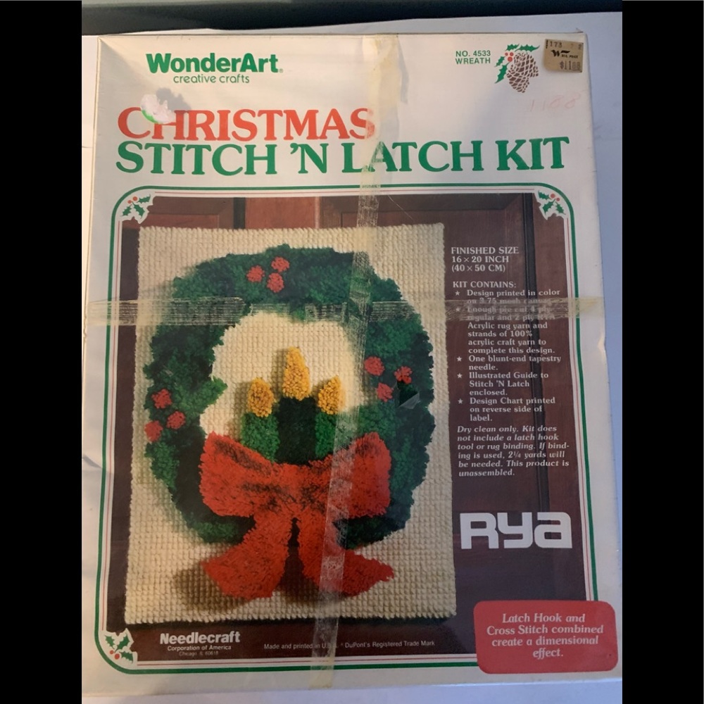 WonderArt Christmas Stitch ‘N Latch Kit Wreath 16X20”